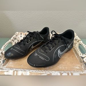 Nike Mercurial Vapor cleats